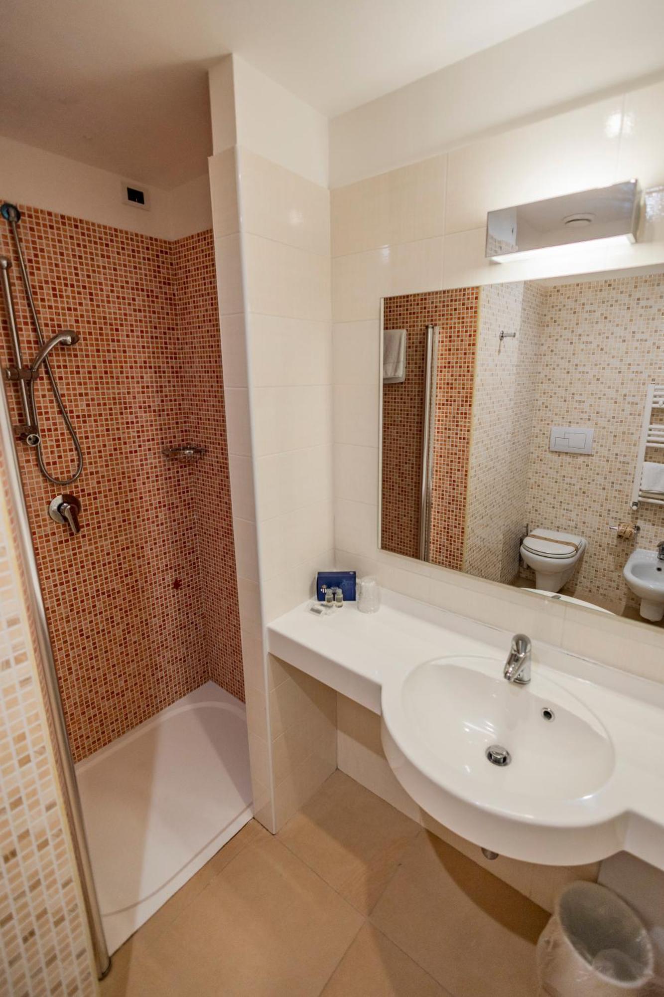 Prince Franklyn Hotel Santa Maria di Castellabate Kültér fotó