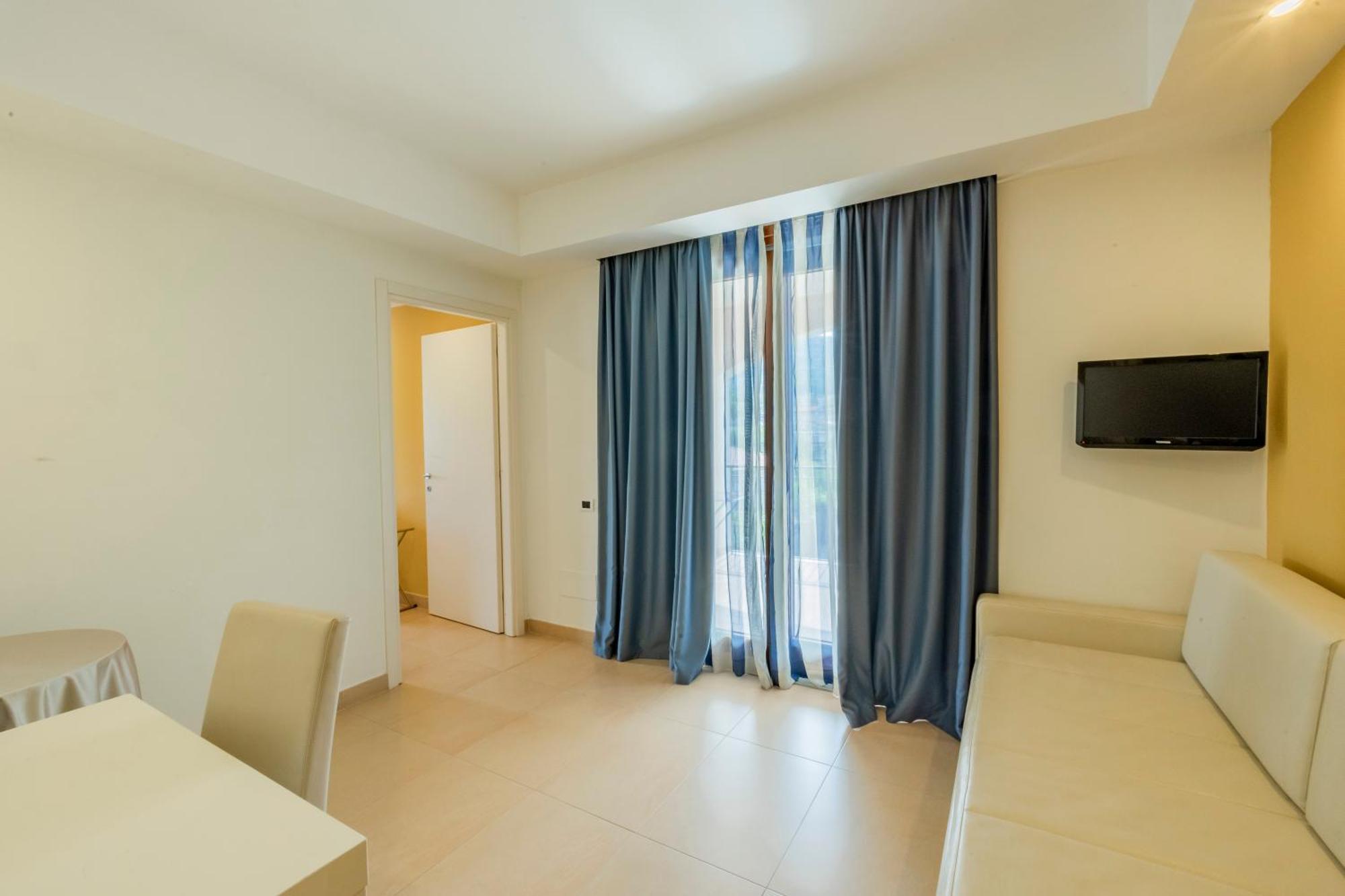 Prince Franklyn Hotel Santa Maria di Castellabate Kültér fotó