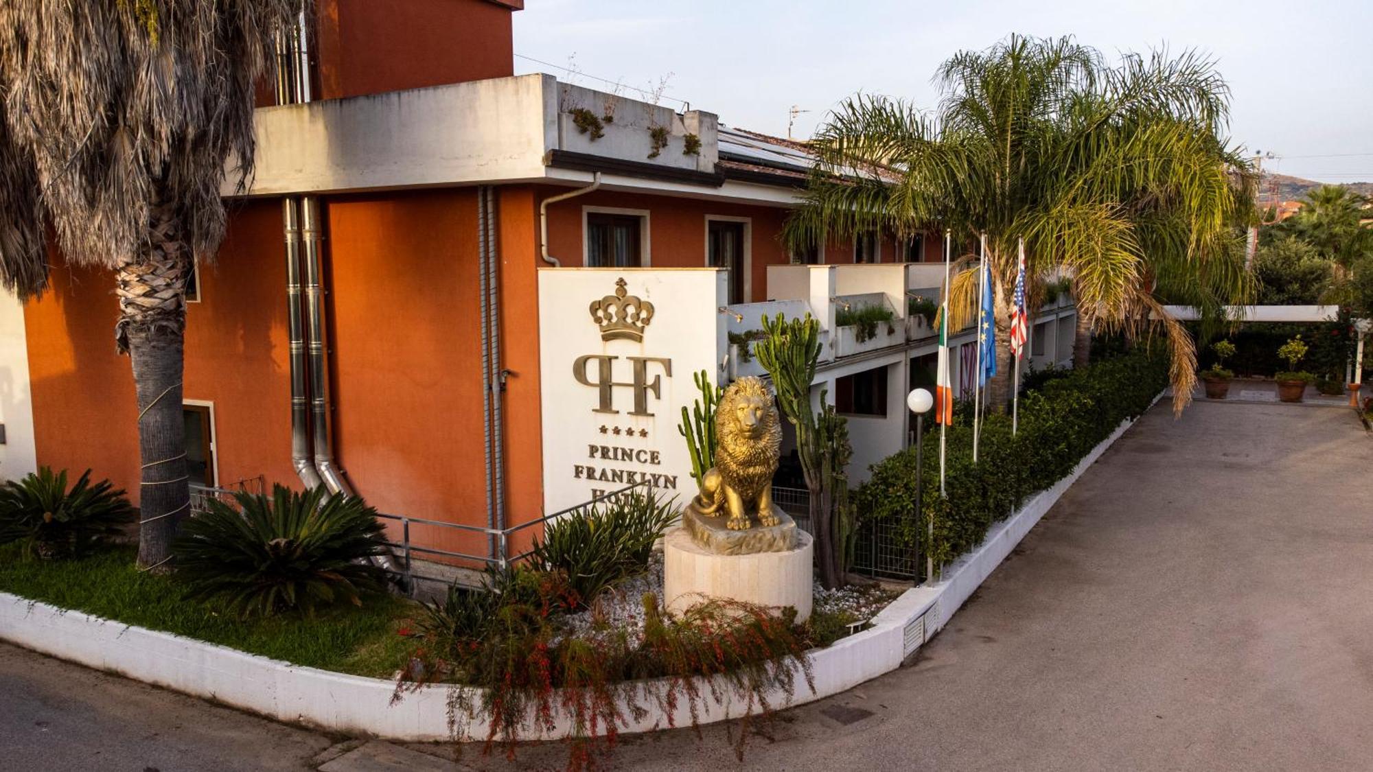 Prince Franklyn Hotel Santa Maria di Castellabate Kültér fotó